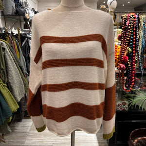 JERSEY BEIGE CON RAYAS CALDERA