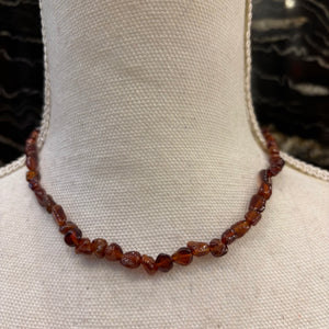GARGANTILLA PIEDRAS MARRON