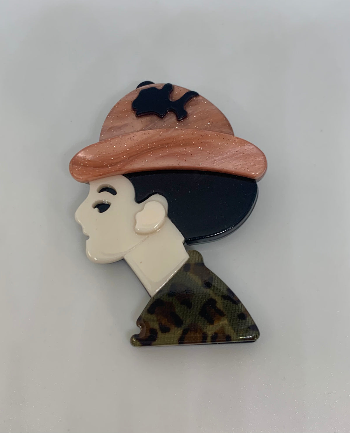 BROCHE LADY