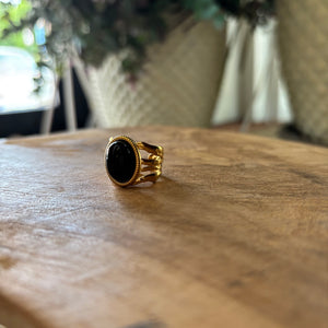 ANILLO PIEDRA NEGRA OVALADA
