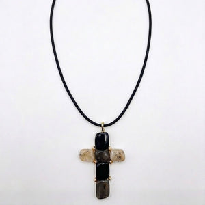 COLLAR LARGO CRUZ NEGRO