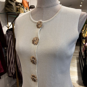 CHALECO BEIGE BOTONES DORADOS