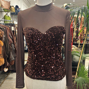TOP DE TUL Y LENTEJUELAS MARRÓN