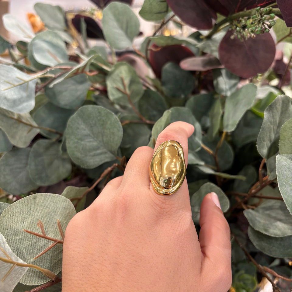 ANILLO OVALADO IRREGULAR