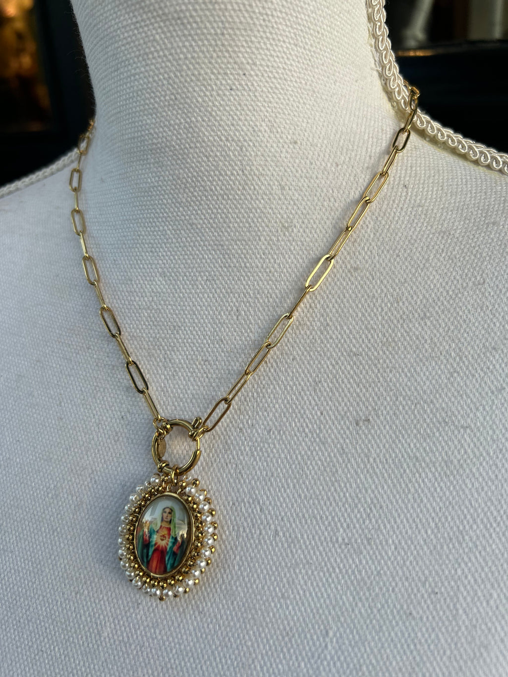 CADENA CORAZON DE MARIA Y PERLAS