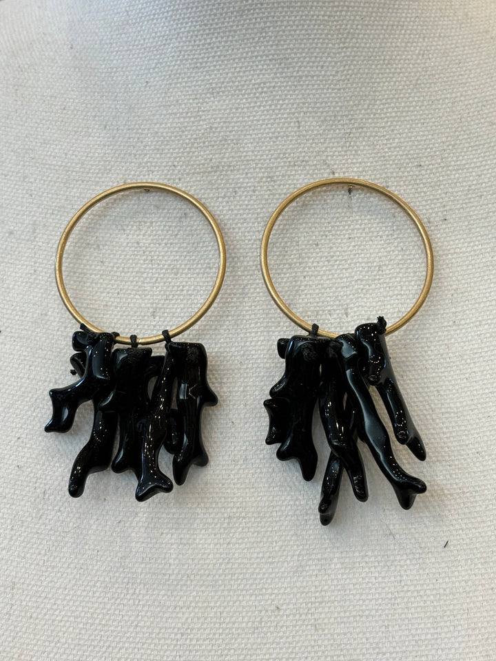 PENDIENTE ARO CORAL NEGRO