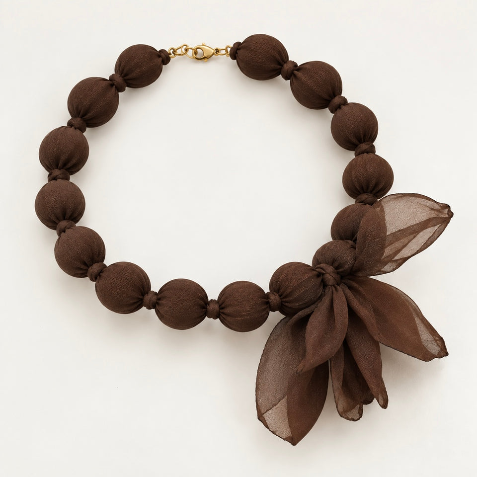 CHOKER FLOR TELA MARRON