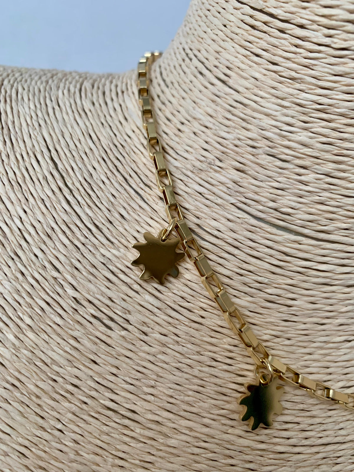 COLLAR SHAMS