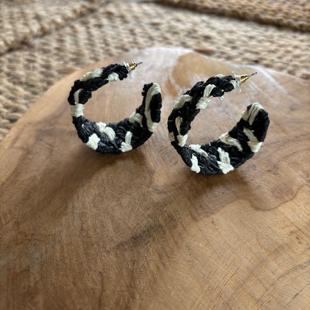 ARO DE RAFIA NEGRO Y BEIGE