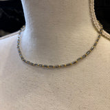 COLLAR CRISTAL GRIS