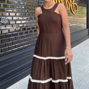 VESTIDO MARRÓN CON VIVO BEIGE