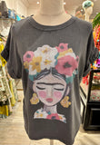 CAMISETA FRIDA GRIS