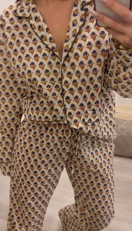 PIJAMAS