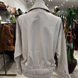 CAZADORA CON BOLSILLOS BEIGE