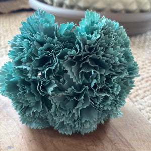 RAMILLETE DE CLAVELES TURQUESA