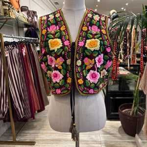 CHALECO BORDADO FLORES