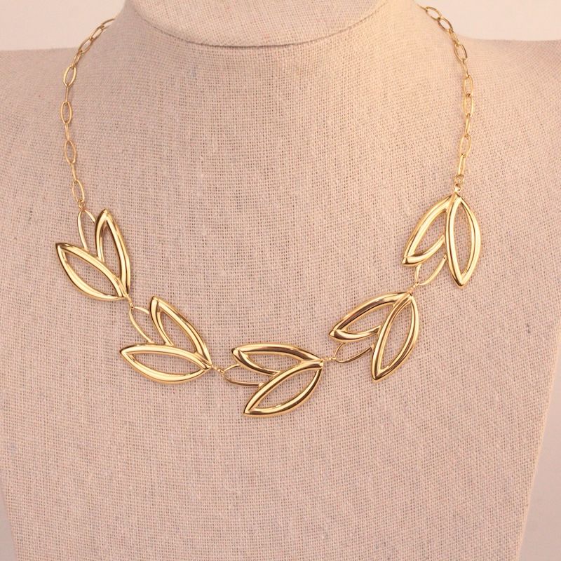 COLLAR AYNUR