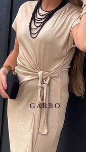 VESTIDO DORADO CON NUDO