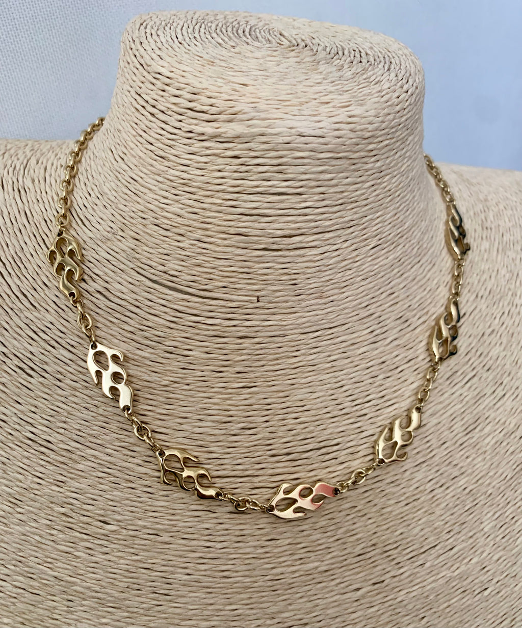 COLLAR NAHID