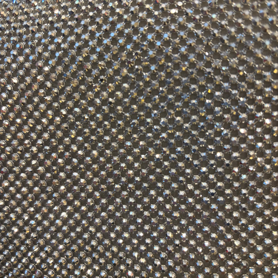 CARTERA DE SOBRE CON BRILLOS PLATA