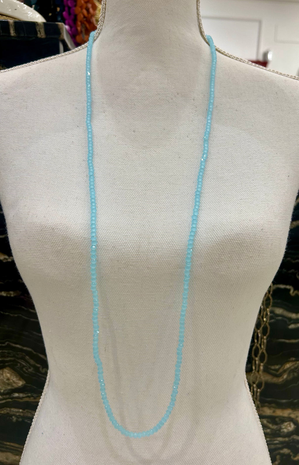 COLLAR LARGO BOLITAS TURQUESA