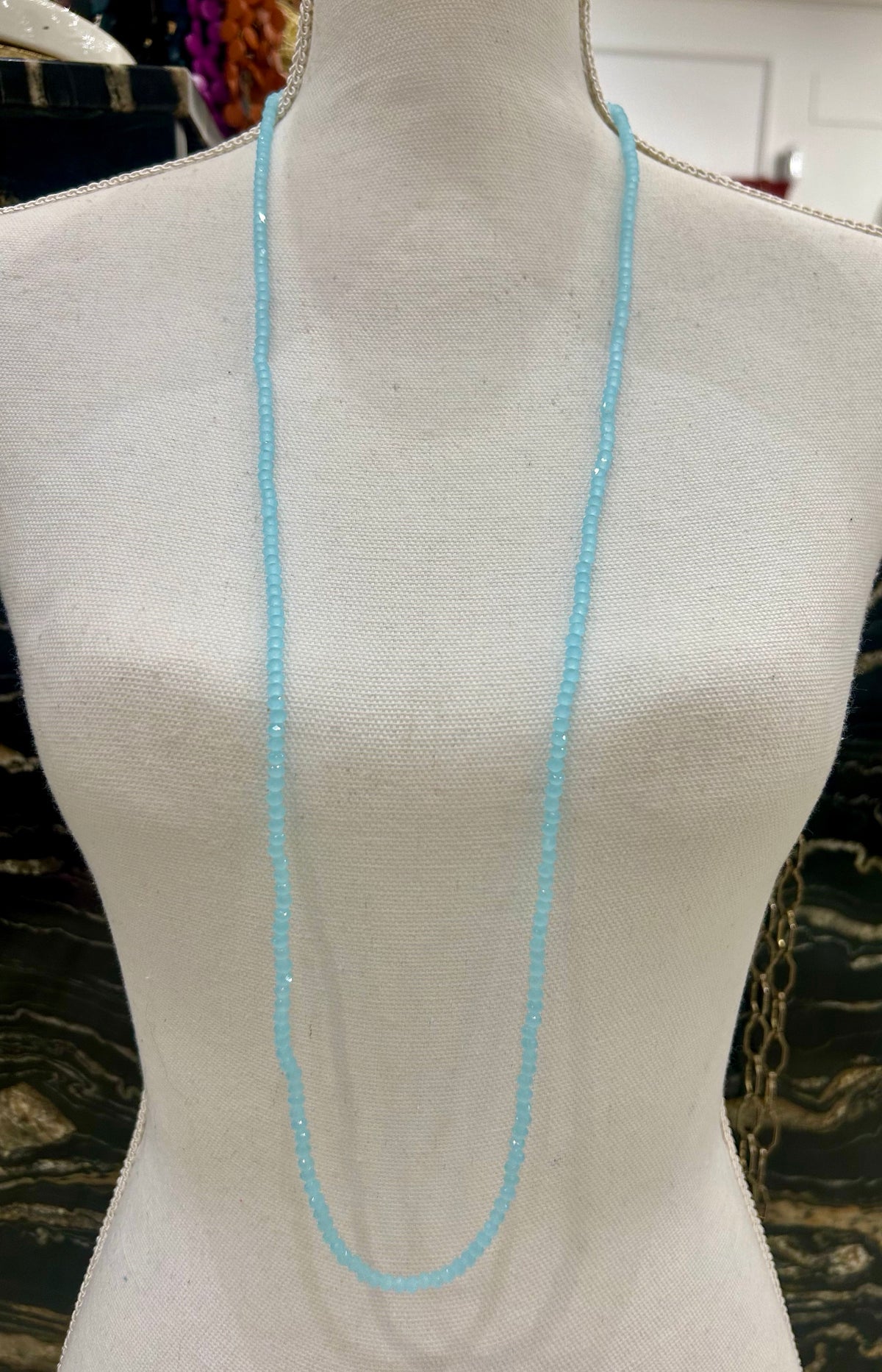 COLLAR LARGO BOLITAS TURQUESA