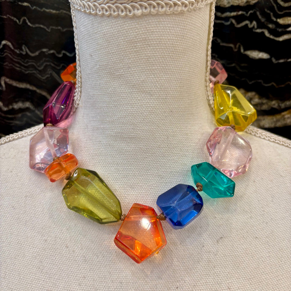COLLAR PIEDRAS COLORES