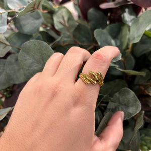 ANILLO ENTRELAZADO
