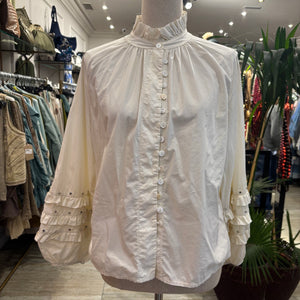 CAMISA BEIGE VOLANTES MANGA