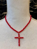 GARGANTILLA DE BOLITAS CON CRUZ ROJA
