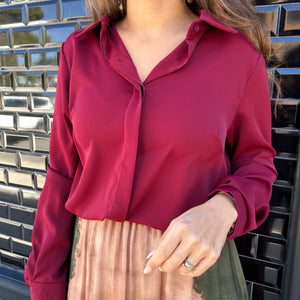 CAMISA LISA BURDEOS