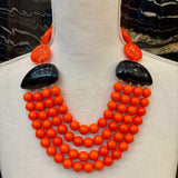 COLLAR NARANJA Y NEGRO