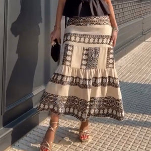 FALDA ÉTNICA CON VOLANTE BEIGE