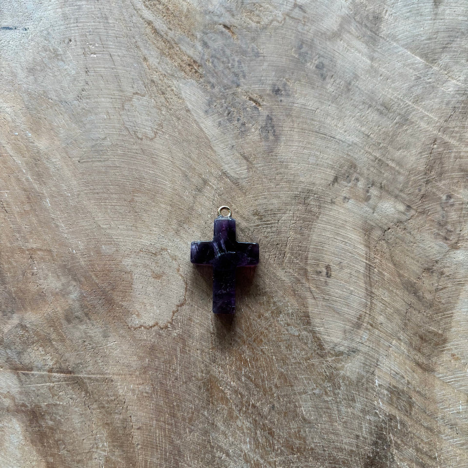 CRUZ CUARZO MORADO