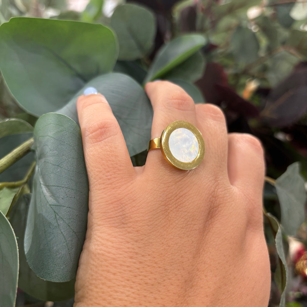 ANILLO NÁCAR REDONDO
