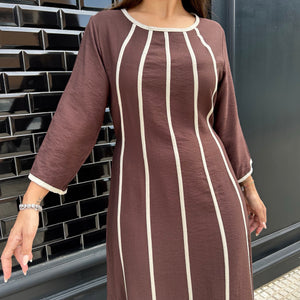 VESTIDO MARRON CON VIVOS