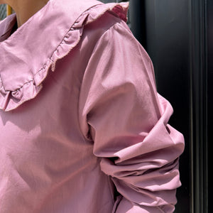 CAMISA CON CUELLO BEBÉ ROSA