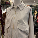 CAZADORA CON BOLSILLOS BEIGE