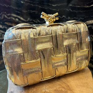 CLUTCH DE FIESTA OVALADA