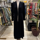 KIMONO DE TERCIOPELO CON MANGA FRUNCIDA NEGRO