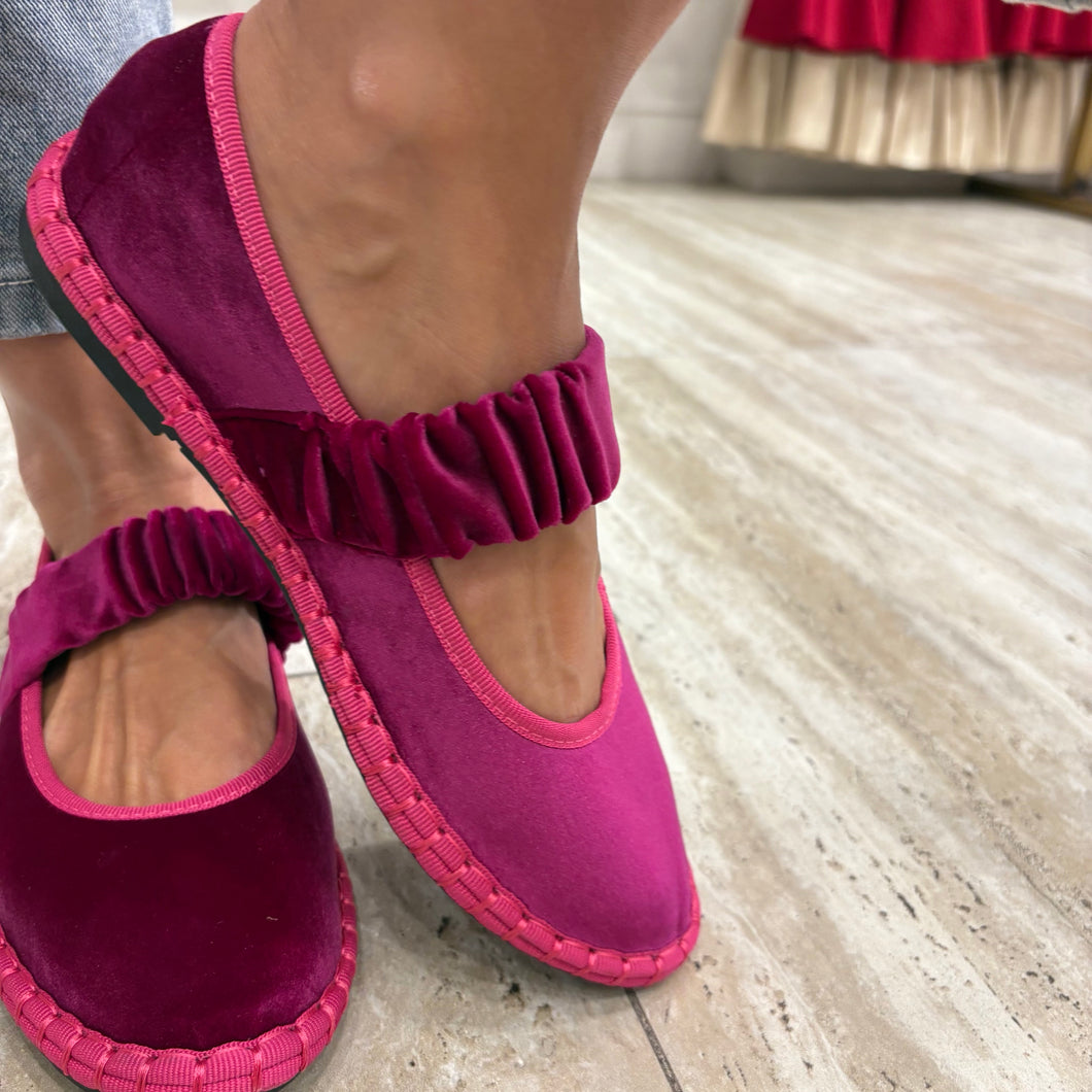 BAILARINA DE TERCIOPELO FUCSIA CON TIRA FRUNCIDA