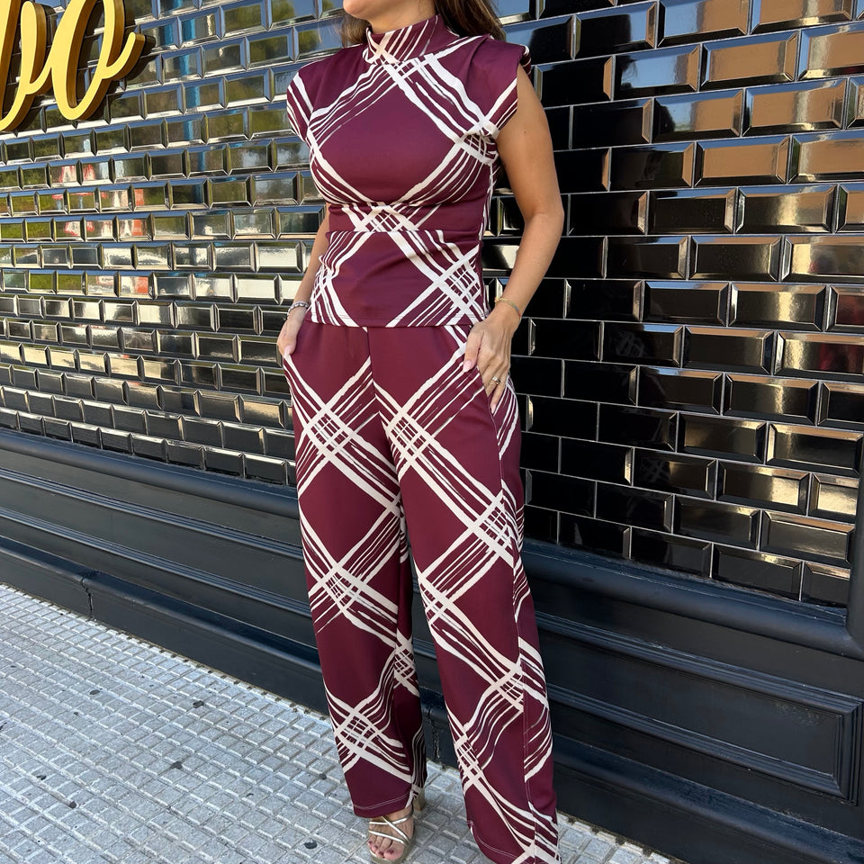 CONJUNTO TOP Y PANTALON ESTAMPADO