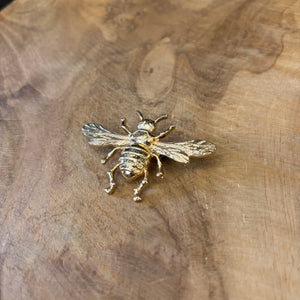 BROCHE AVISPA