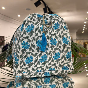 BOLSA ESTAMPADA FLORES CELESTE