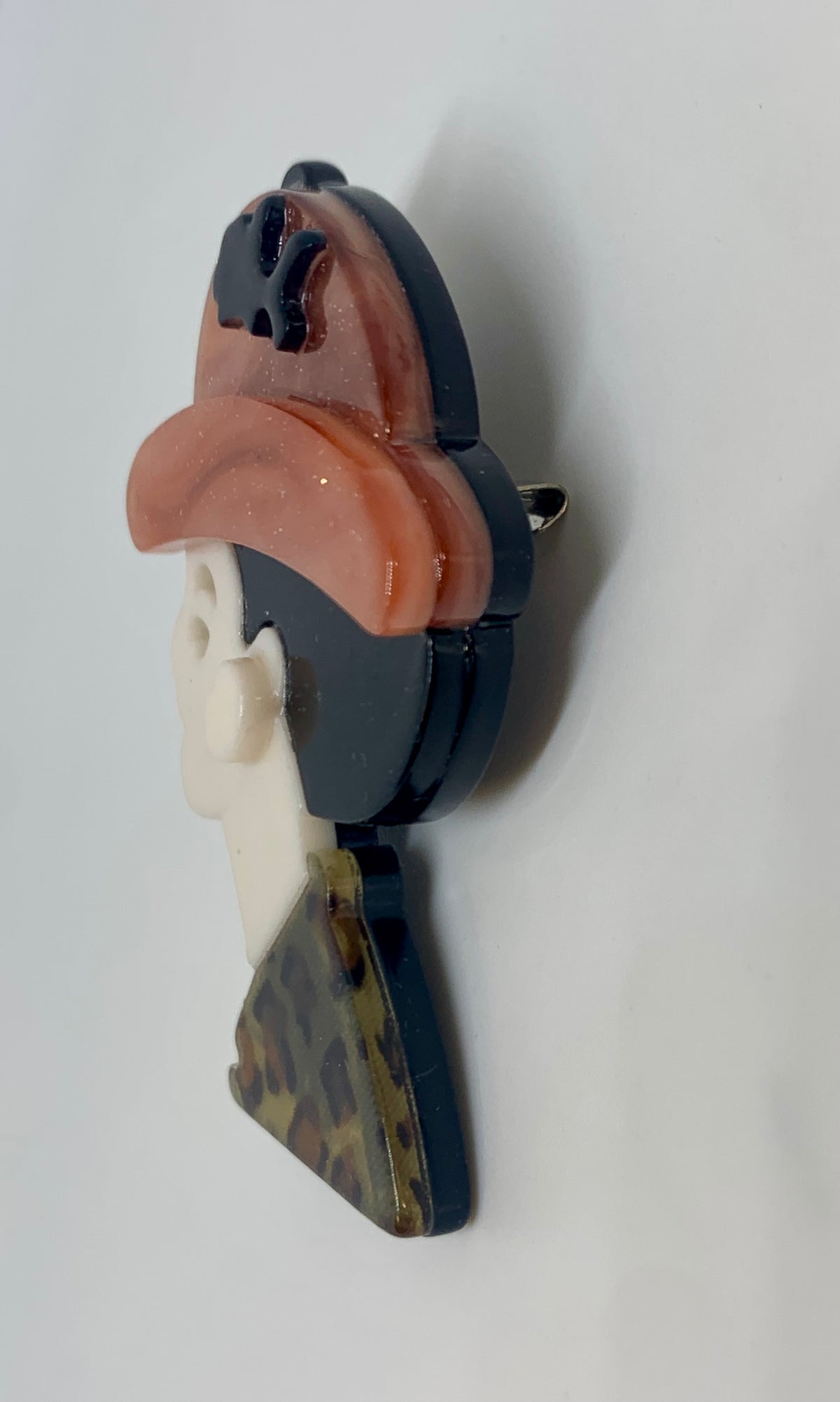 BROCHE LADY