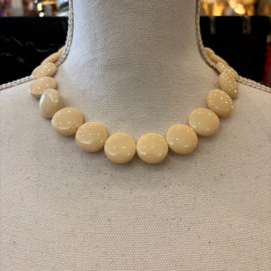 COLLAR DE BOLAS APLASTADAS