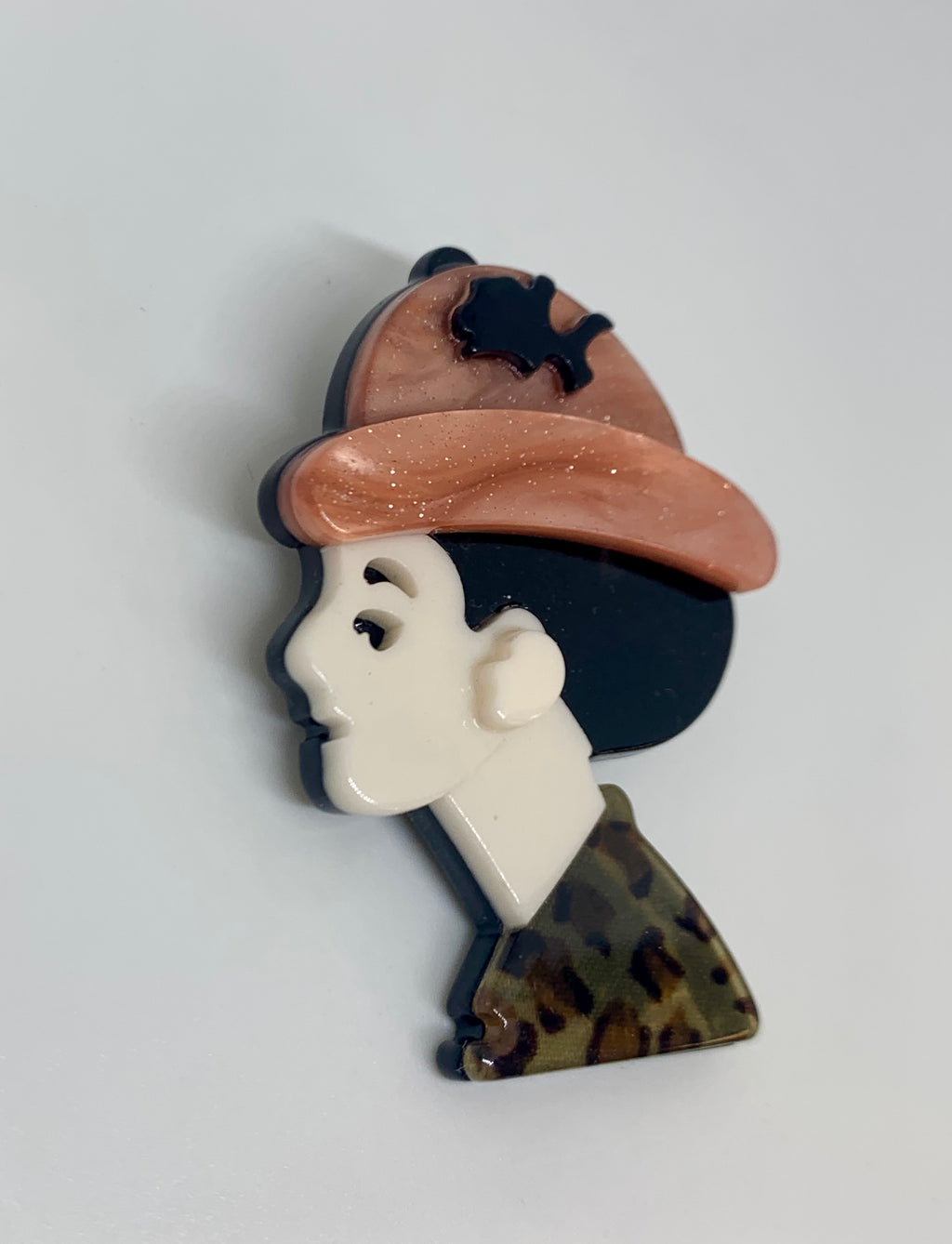 BROCHE LADY
