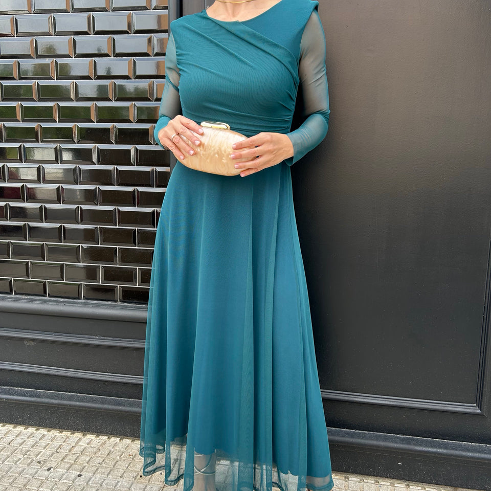 VESTIDO DE TUL AZUL