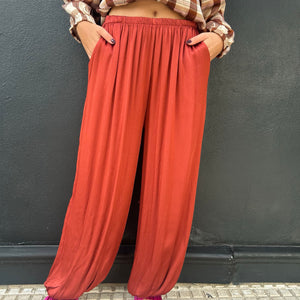 PANTALON BOMBACHO TEJA