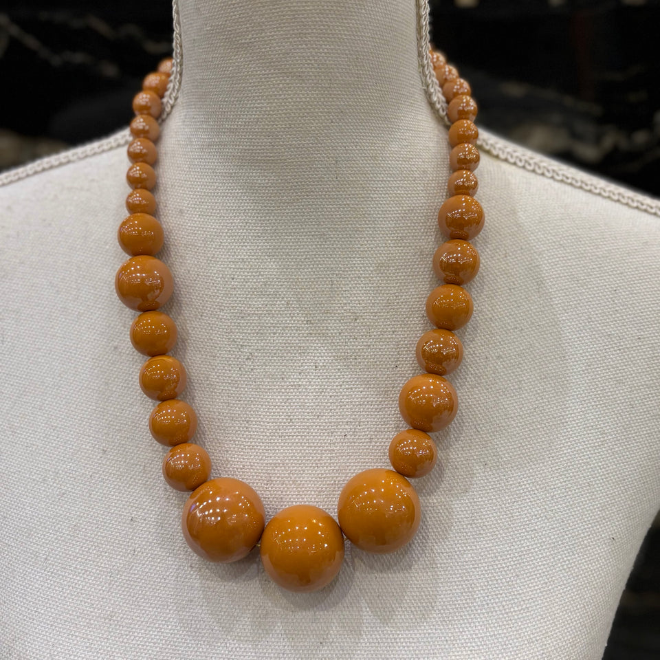 COLLAR BOLAS MOSTAZA